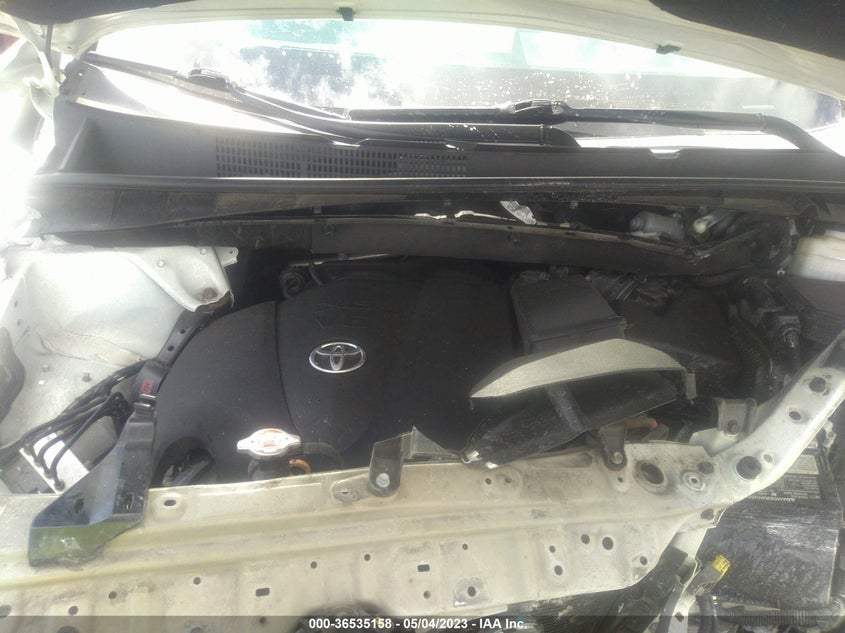 VIN 5TDJZRFH8HS519172 2017 TOYOTA HIGHLANDER XLE/SE