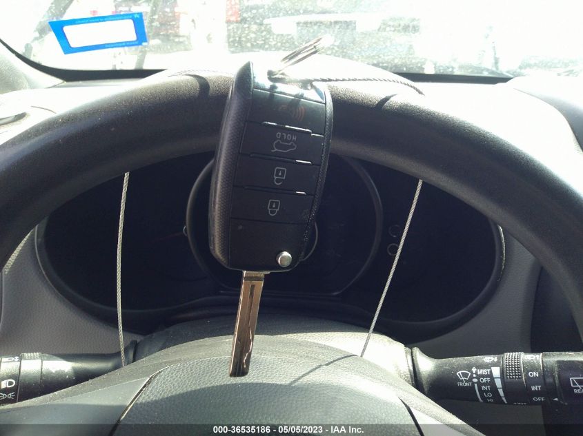 2015 KIA SOUL BASE - KNDJN2A2XF7173803