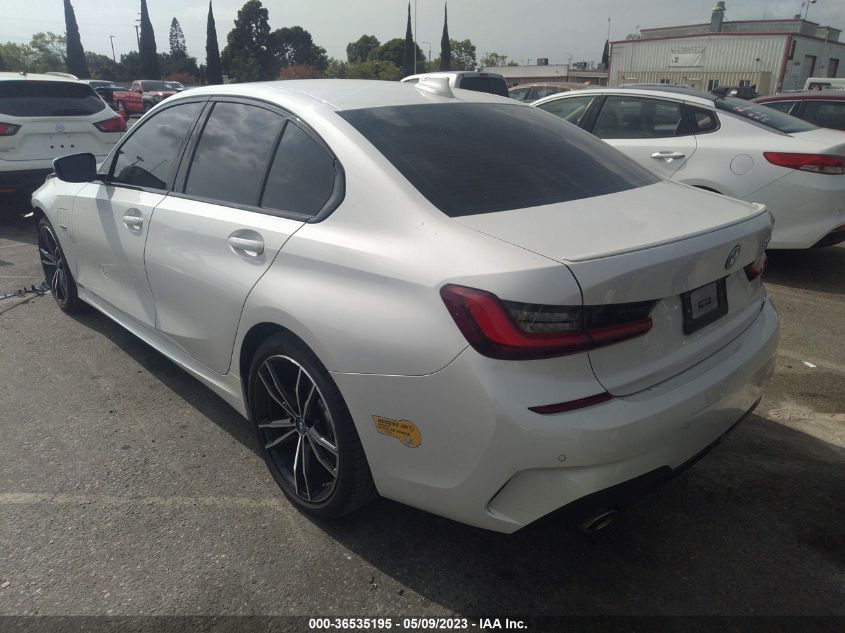 2022 BMW 3 SERIES 330E - 3MW5P7J07N8C65484