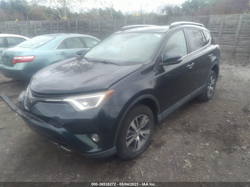 VIN 2T3RFREV6JW770909 2018 TOYOTA RAV4 XLE/ADVENTURE