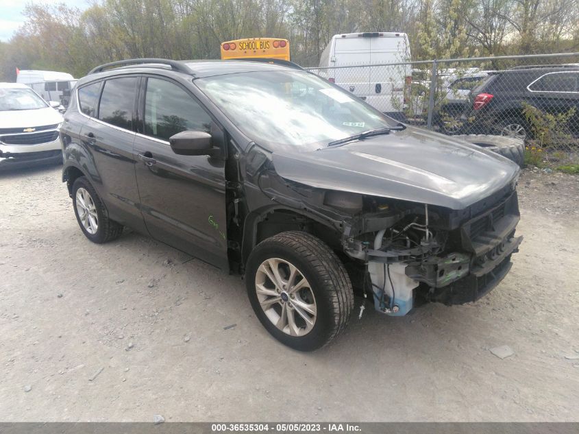 2018 FORD ESCAPE SE - 1FMCU9GD7JUD12952