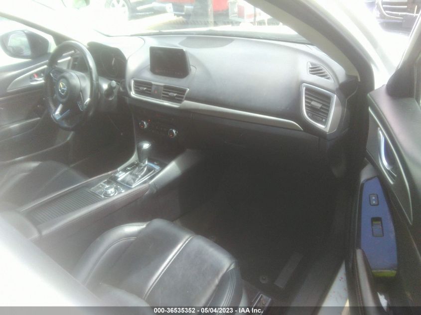 2018 MAZDA MAZDA3 4-DOOR TOURING 3MZBN1V32JM202126