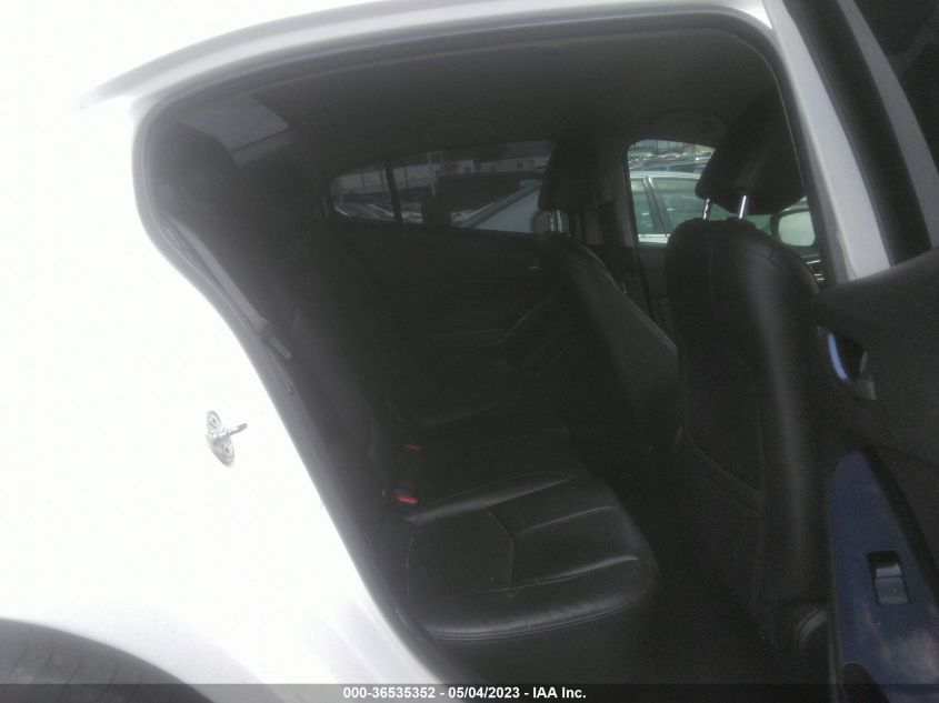 2018 MAZDA MAZDA3 4-DOOR TOURING 3MZBN1V32JM202126