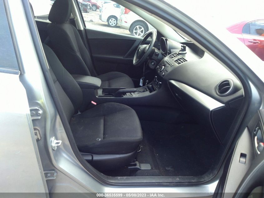 2013 MAZDA MAZDA3 I SV - JM1BL1TF3D1823236