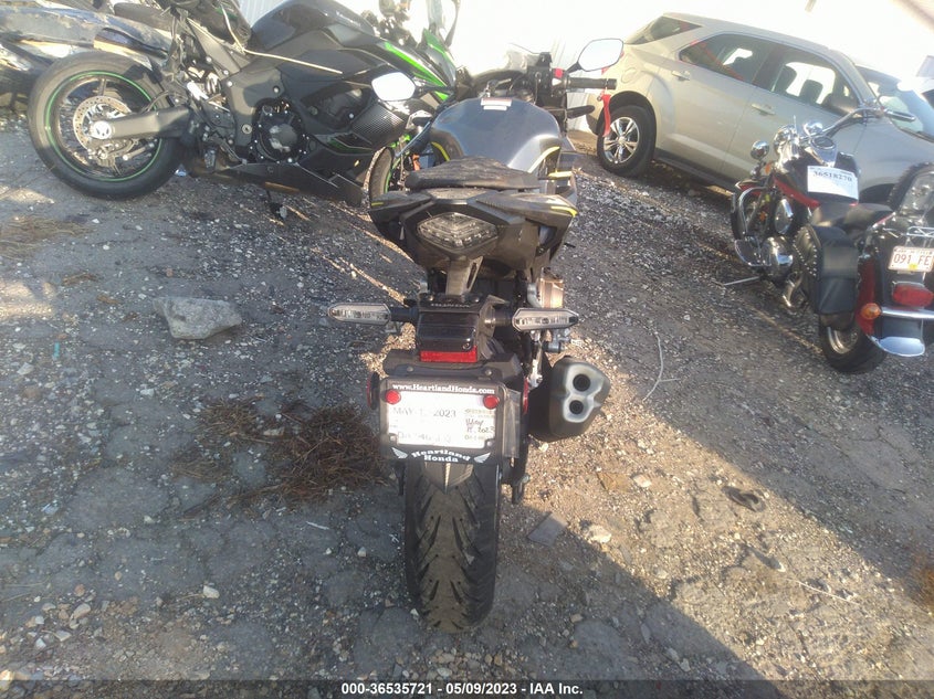 VIN MLHPC6259N5301262 2022 HONDA CBR500 RA