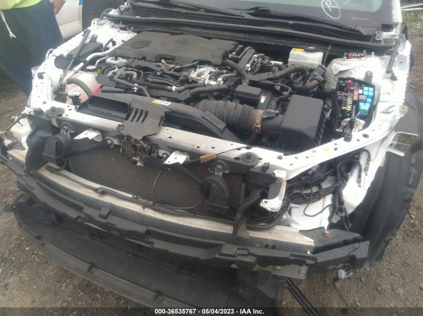 2018 TOYOTA CAMRY HYBRID - 4T1B31HK6JU002126