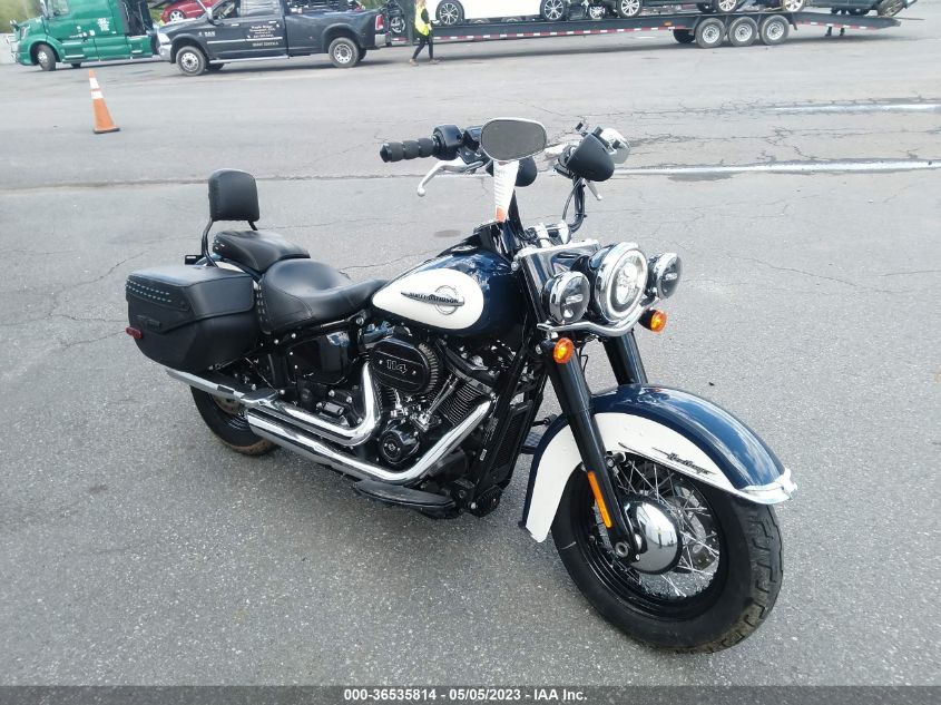 2019 HARLEY-DAVIDSON FLHCS - 1HD1YBK28KB024060