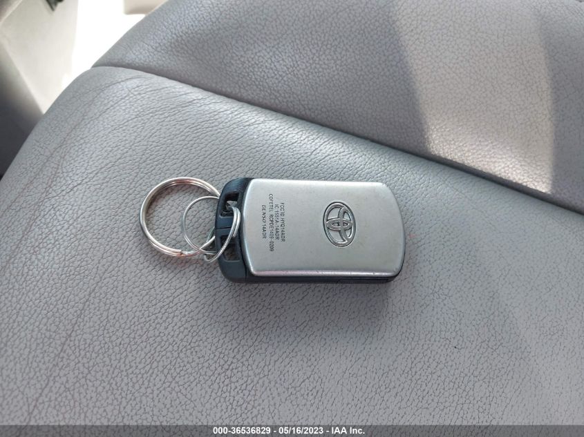 2014 TOYOTA SIENNA LTD/XLE - 5TDDK3DC1ES076218