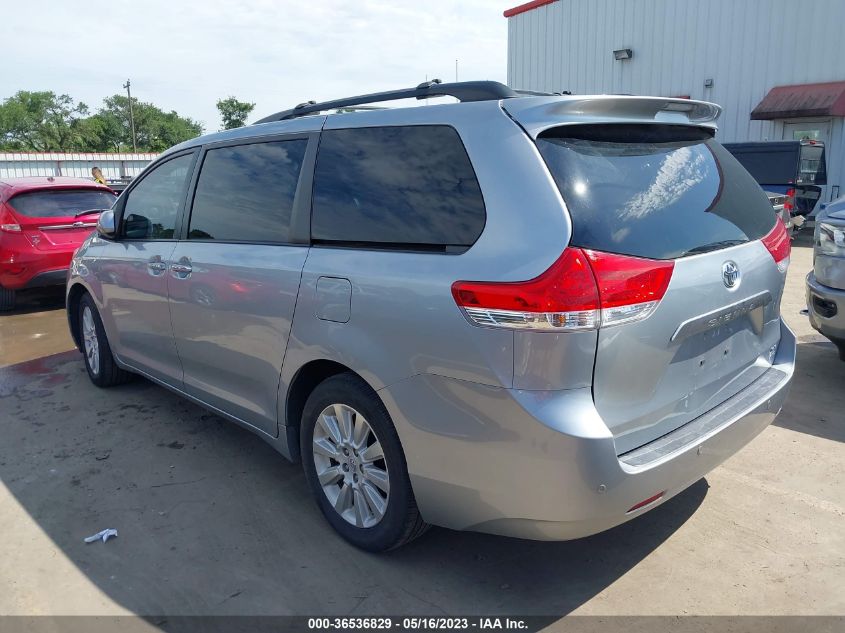 VIN 5TDDK3DC1ES076218 2014 TOYOTA SIENNA no.3