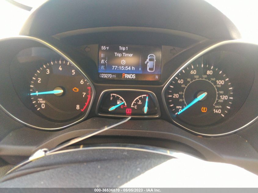 VIN 1FMCU9GD9KUC17505 2019 FORD ESCAPE SE