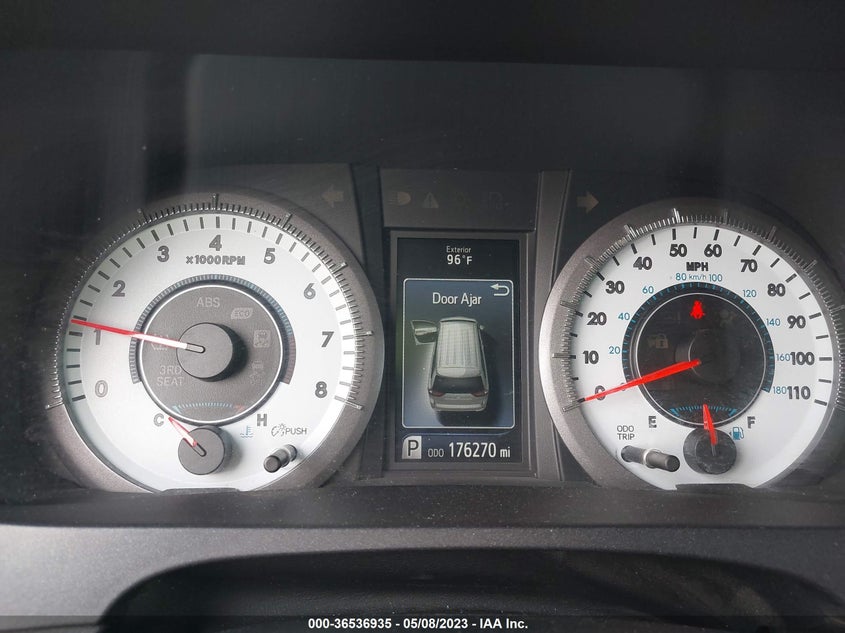 VIN 5TDXZ3DC3HS884650 2017 TOYOTA SIENNA SE