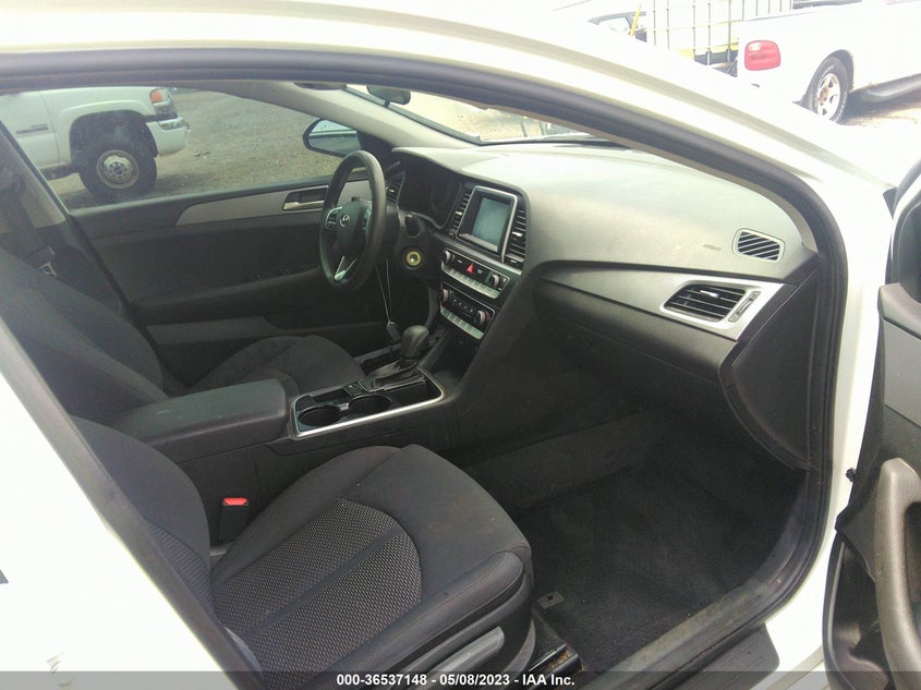 VIN 5NPE24AFXJH665275 2018 HYUNDAI SONATA SE