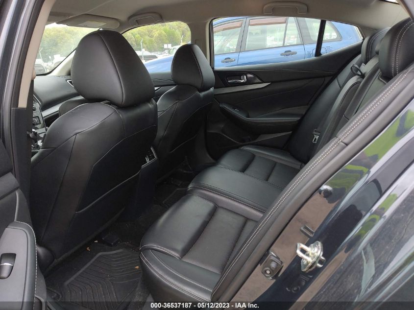2017 NISSAN MAXIMA SV - 1N4AA6AP8HC401814