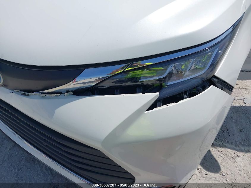 2021 TOYOTA SIENNA XLE - 5TDYRKEC6MS054686