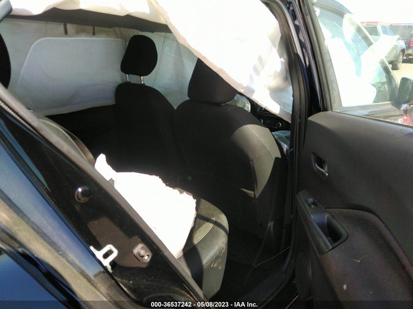 VIN 3N1CP5CV5LL512926 2020 NISSAN KICKS SV