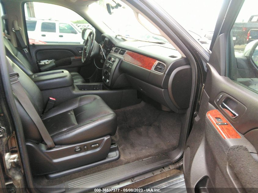 2013 GMC YUKON SLT - 1GKS1CE09DR305535