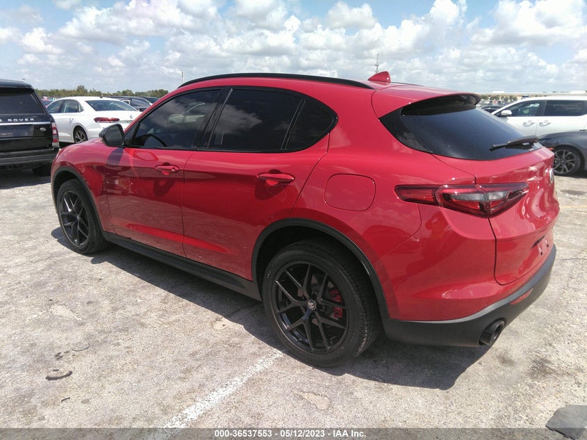 VIN ZASPAJAN6L7C85608 2020 ALFA ROMEO STELVIO