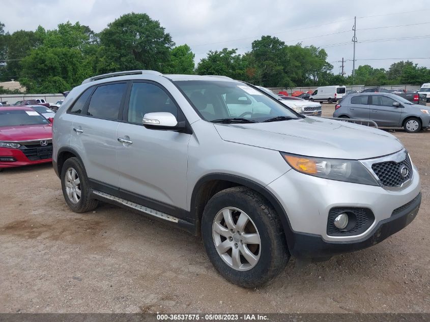 2013 KIA SORENTO LX - 5XYKT4A64DG318021