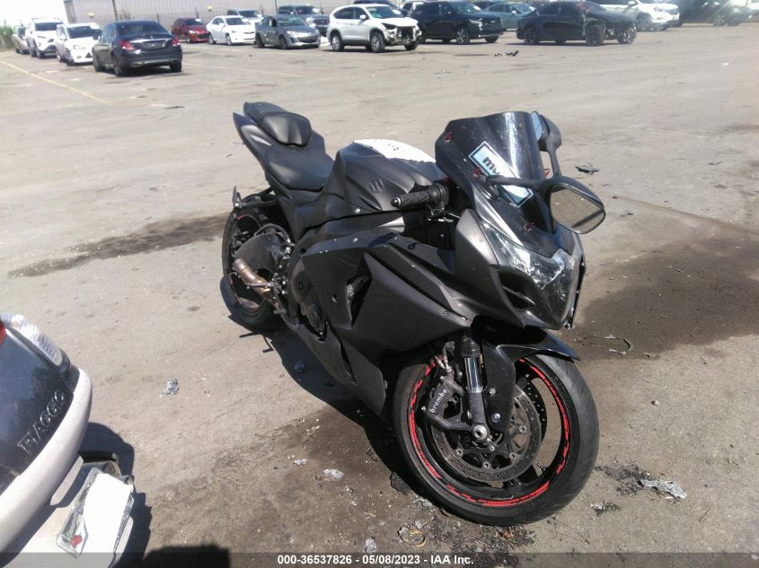 2016 SUZUKI GSX-R1000 - JS1GT78A8G2100772