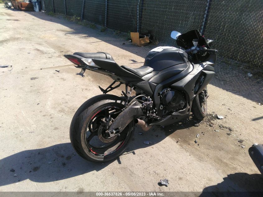 2016 SUZUKI GSX-R1000 - JS1GT78A8G2100772