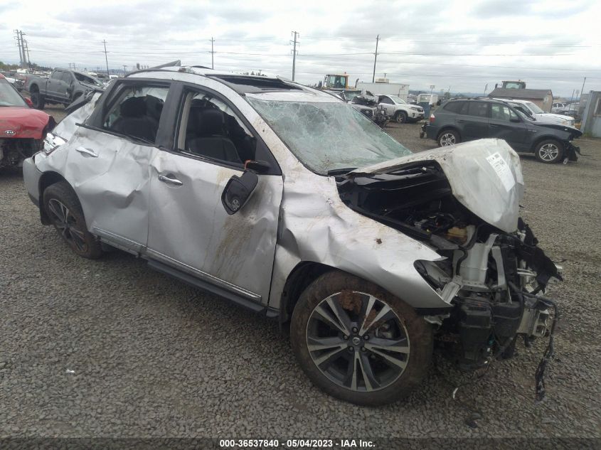 2017 NISSAN PATHFINDER PLATINUM - 5N1DR2MN1HC637851