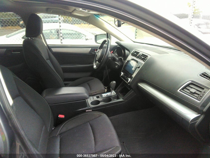 VIN 4S4BSADC6J3276692 2018 SUBARU OUTBACK PREMIUM