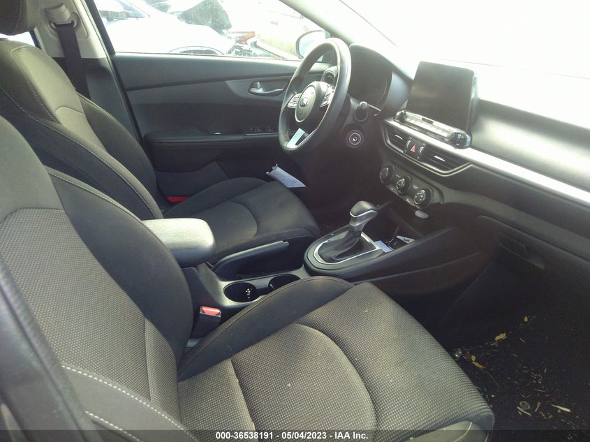 VIN 3KPF24AD9LE198599 2020 KIA FORTE LXS