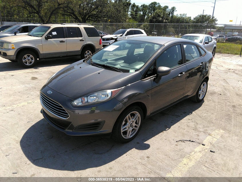 VIN 3FADP4BJ9JM112679 2018 FORD FIESTA SE