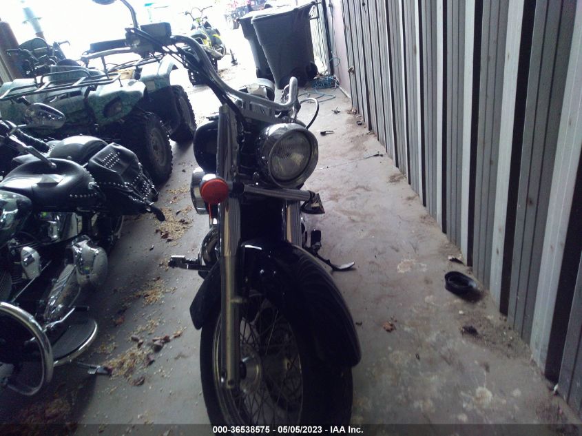 2004 HONDA VT750 C JH2RC50064M002286
