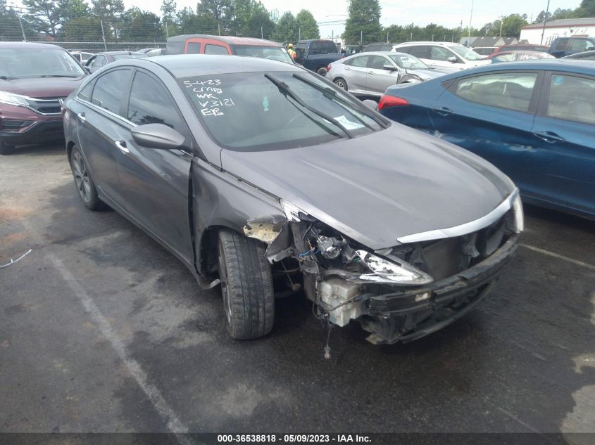 2013 HYUNDAI SONATA SE - 5NPEC4AB8DH803121