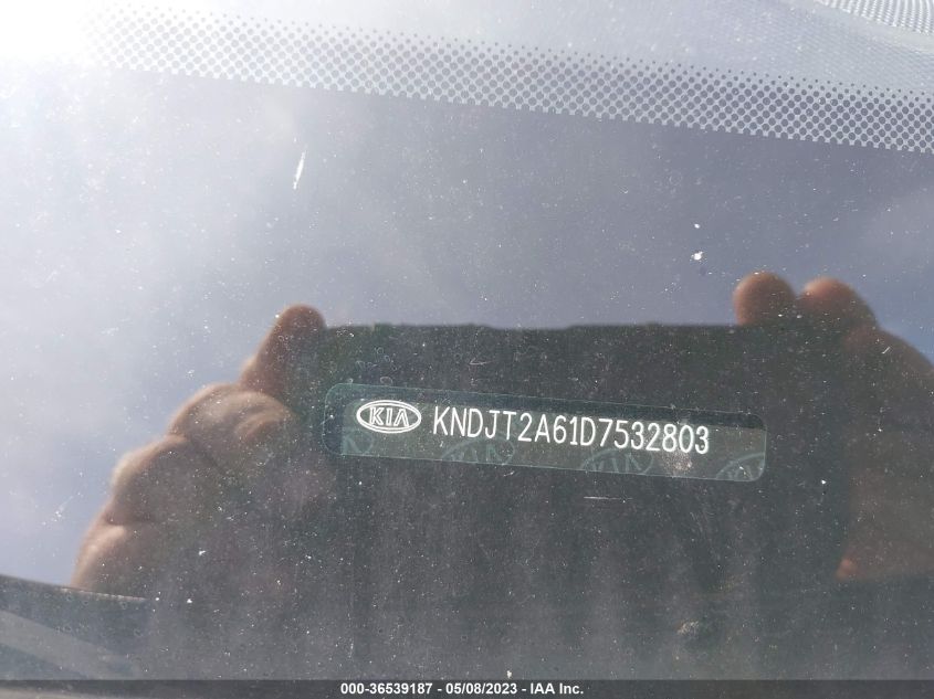 2013 KIA SOUL + - KNDJT2A61D7532803