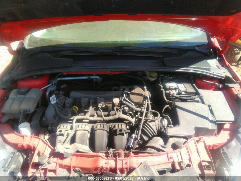 2015 FORD FOCUS SE - 1FADP3F26FL218593