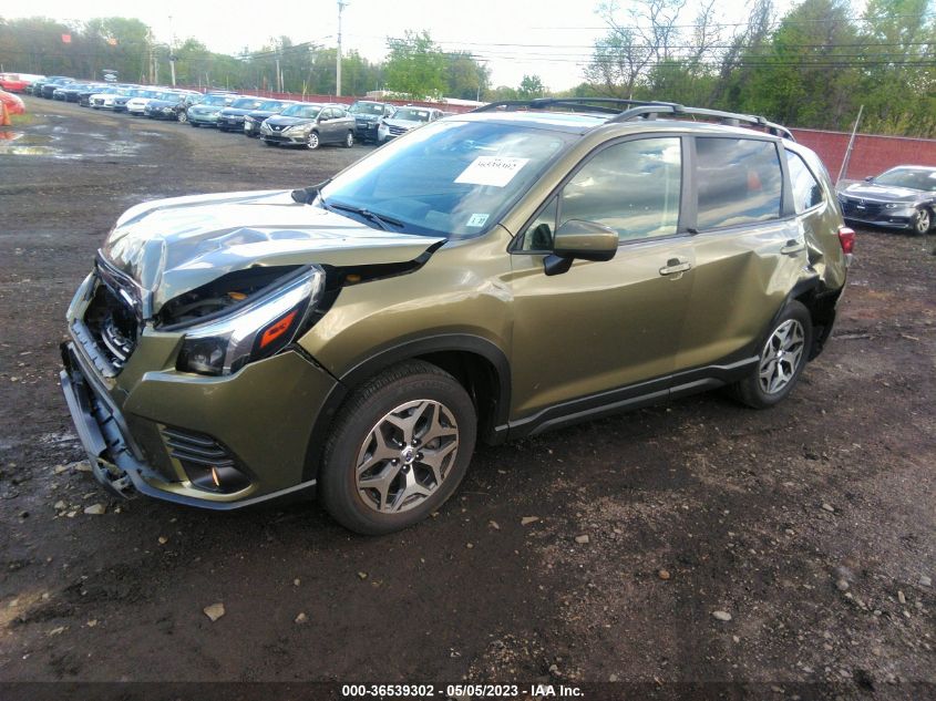 2022 SUBARU FORESTER PREMIUM - JF2SKADC5NH425009
