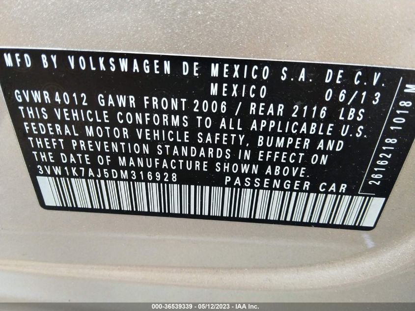 2013 VOLKSWAGEN JETTA SEDAN S - 3VW1K7AJ5DM316928