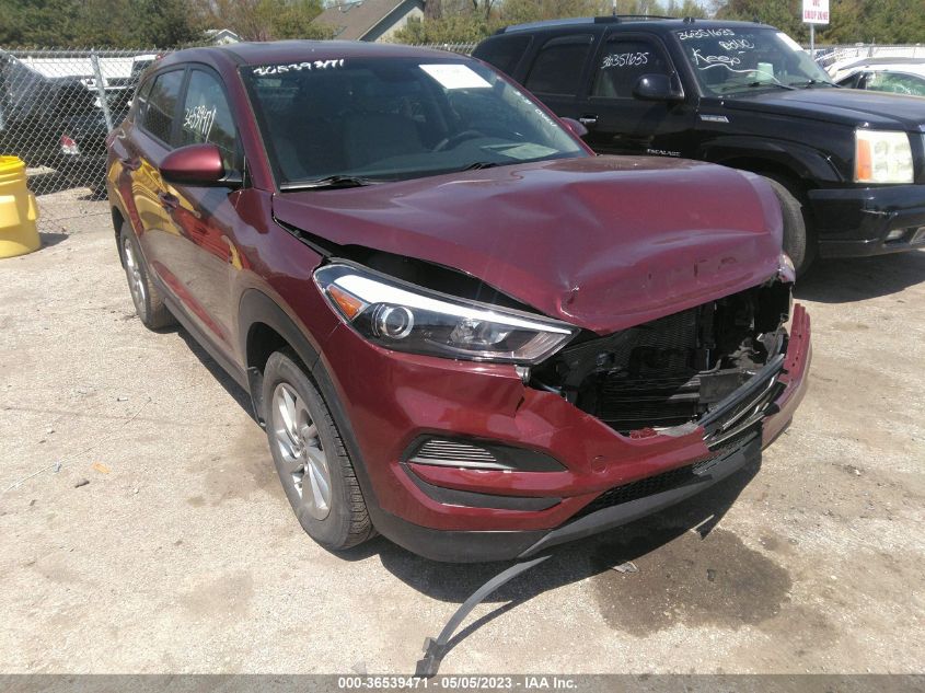 2017 HYUNDAI TUCSON SE - KM8J23A41HU475884