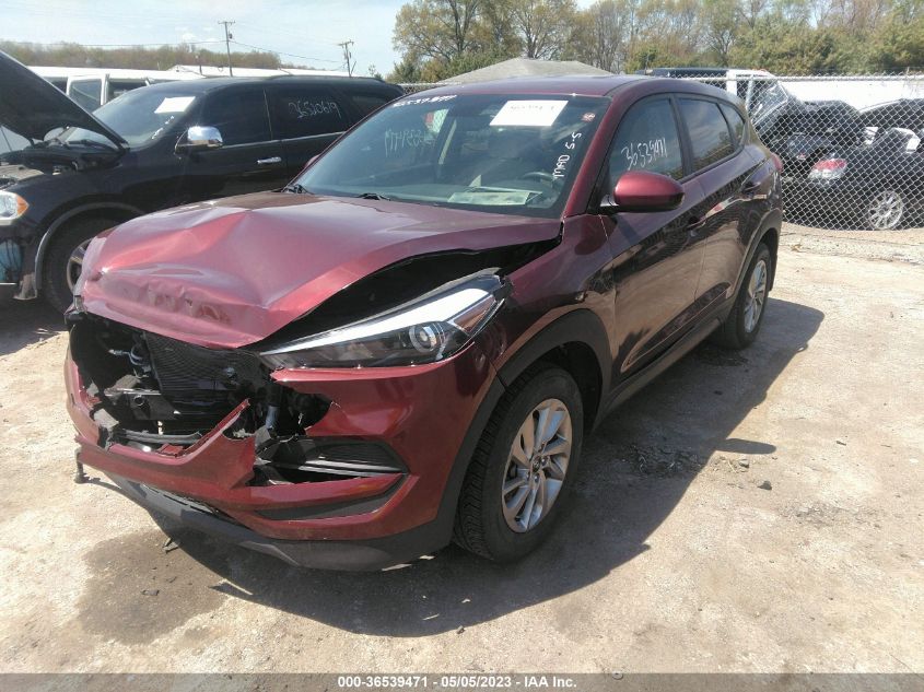 2017 HYUNDAI TUCSON SE - KM8J23A41HU475884