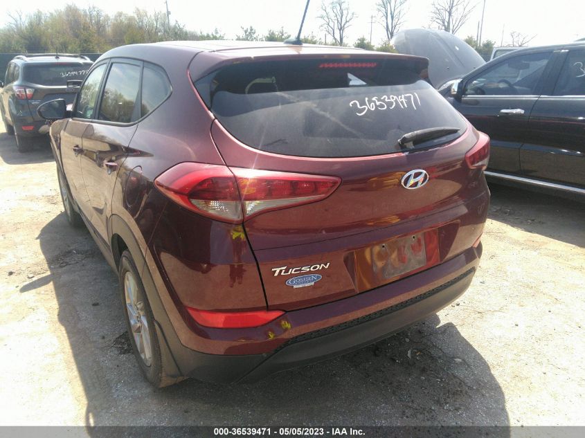 2017 HYUNDAI TUCSON SE - KM8J23A41HU475884