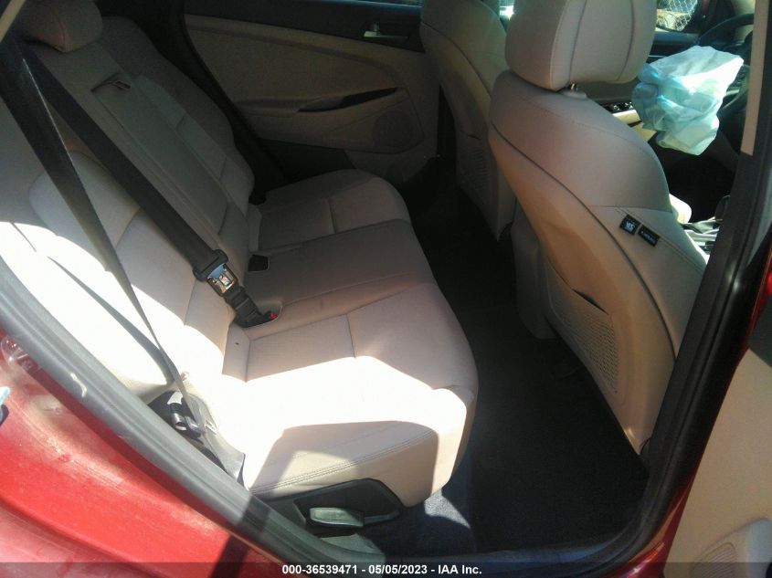 2017 HYUNDAI TUCSON SE - KM8J23A41HU475884
