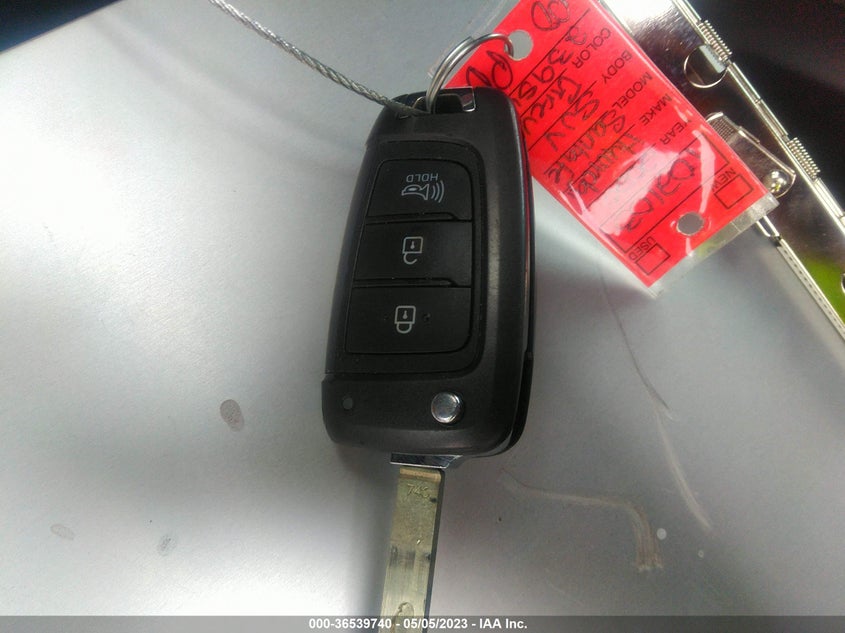 VIN 5NMS23AD1LH239549 2020 HYUNDAI SANTA FE SE
