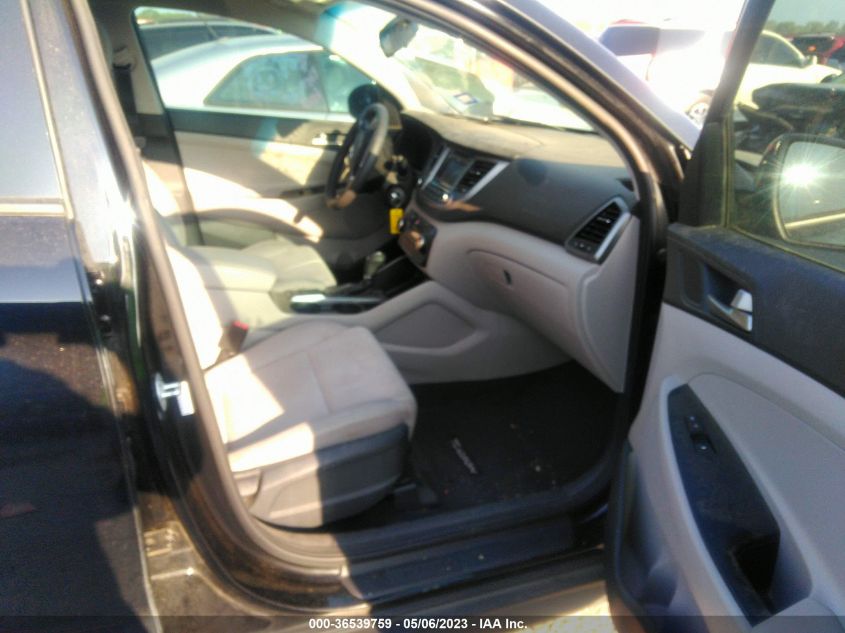 2018 HYUNDAI TUCSON SE - KM8J23A49JU743876