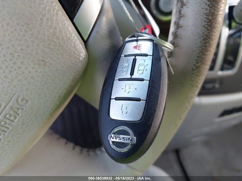 VIN JN8AE2KP4H9166822 2017 NISSAN QUEST SV