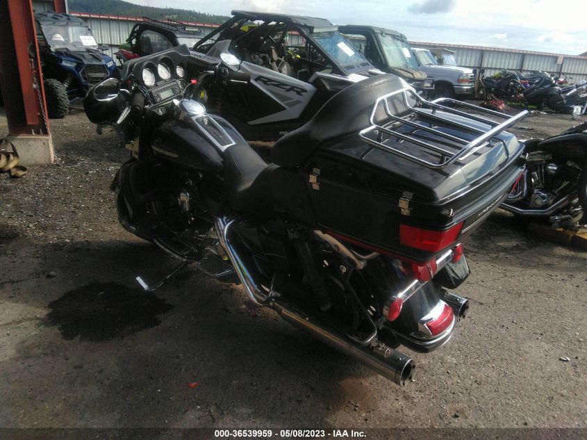 2011 HARLEY-DAVIDSON FLHTK 1HD1KEM12BB640120