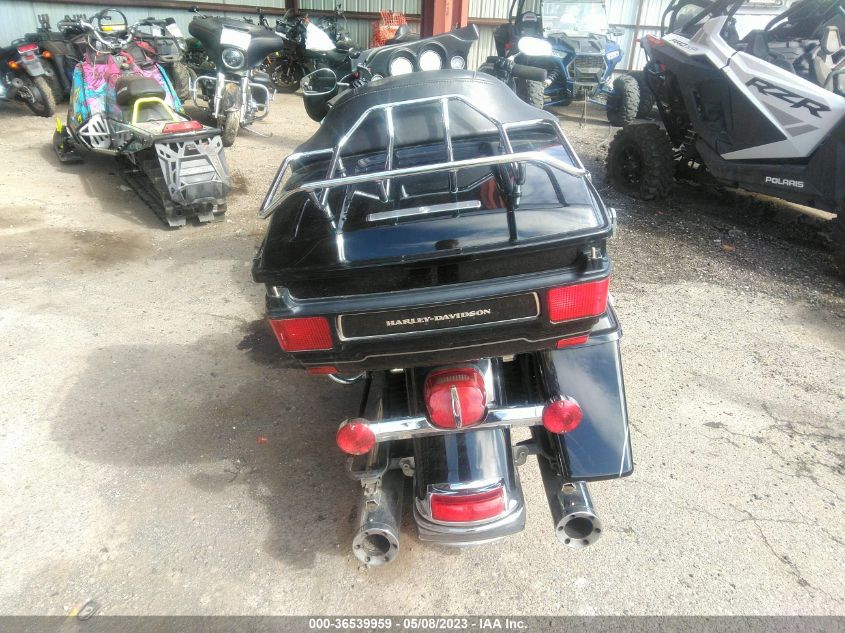 2011 HARLEY-DAVIDSON FLHTK 1HD1KEM12BB640120