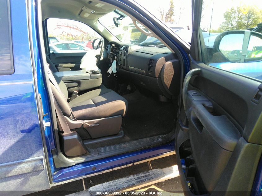 2013 CHEVROLET SILVERADO 1500 LT - 1GCRKSE74DZ373370