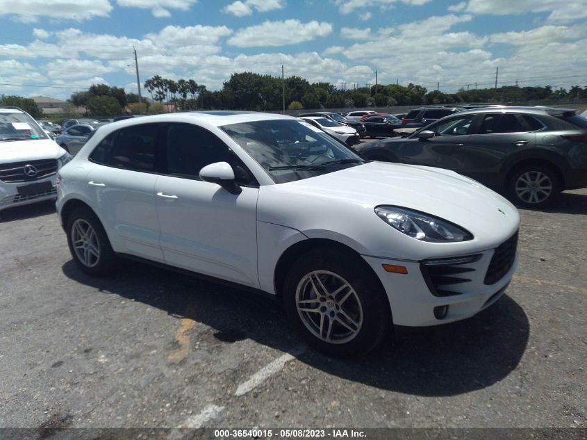 2016 PORSCHE MACAN S - WP1AB2A59GLB42570