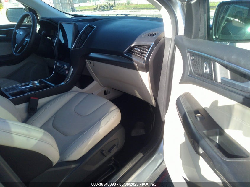 VIN 2FMPK4K97NBA52089 2022 FORD EDGE TITANIUM