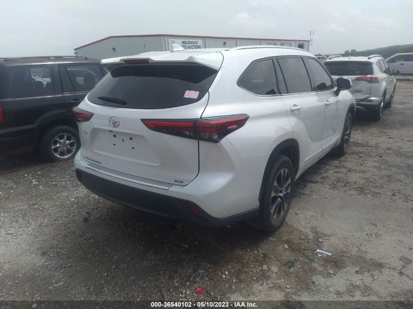 2020 TOYOTA HIGHLANDER XLE - 5TDGZRAH4LS011873