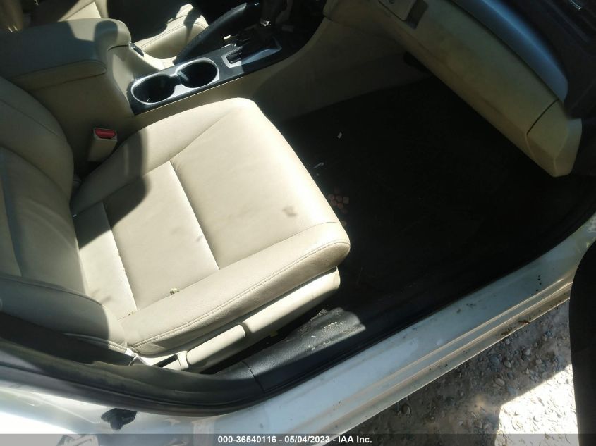 2017 ACURA ILX - 19UDE2F31HA011340