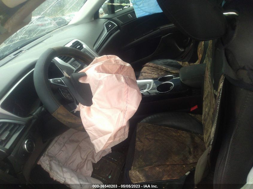 2013 FORD FUSION SE - 3FA6P0HR0DR153143