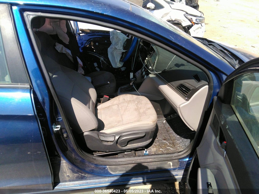 VIN 5NPD84LFXKH407685 2019 HYUNDAI ELANTRA SEL